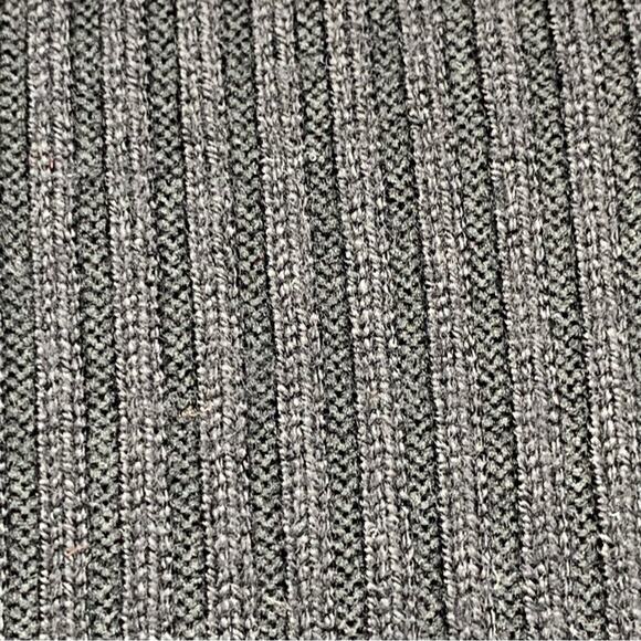 Forever 21 Crop Top Ribbed V-Neck Long Sleeve Black Faux Wrap Size M - Picture 7 of 8